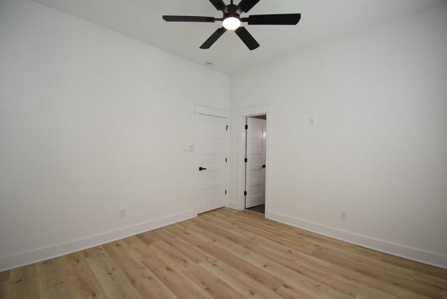 5615 Val Verde Street A, Houston, TX 77057
