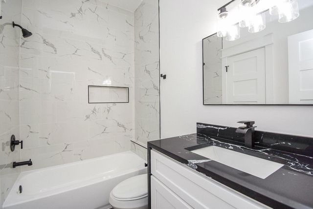5615 Val Verde Street A, Houston, TX 77057