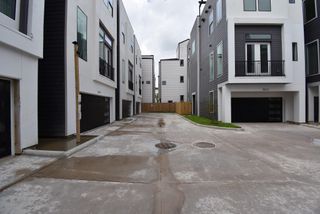5615 Val Verde Street A, Houston, TX 77057