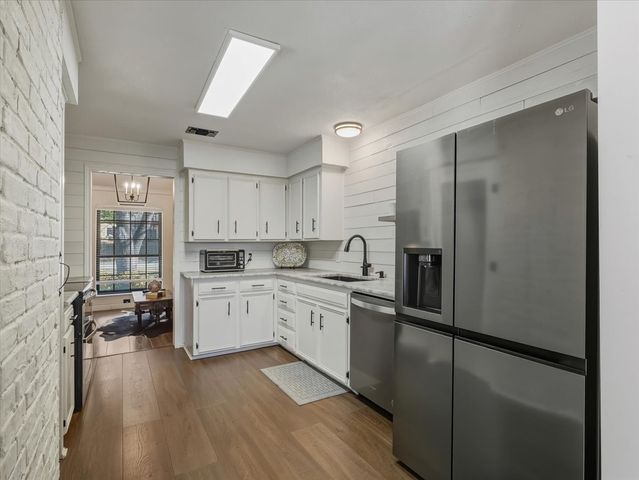 1662 Watson Road, Fort Worth, TX 76103