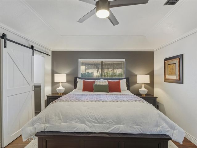 1662 Watson Road, Fort Worth, TX 76103