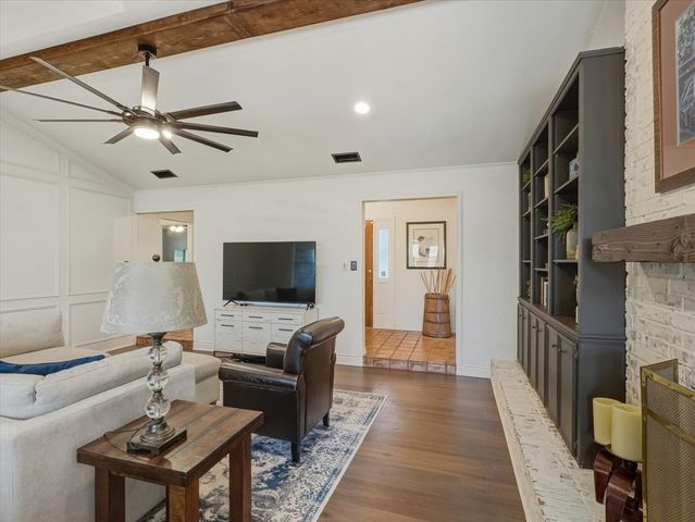 1662 Watson Road, Fort Worth, TX 76103