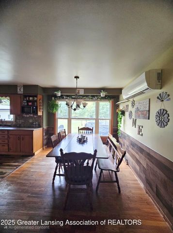 7694 N Meridian Road, Elsie, MI 48831