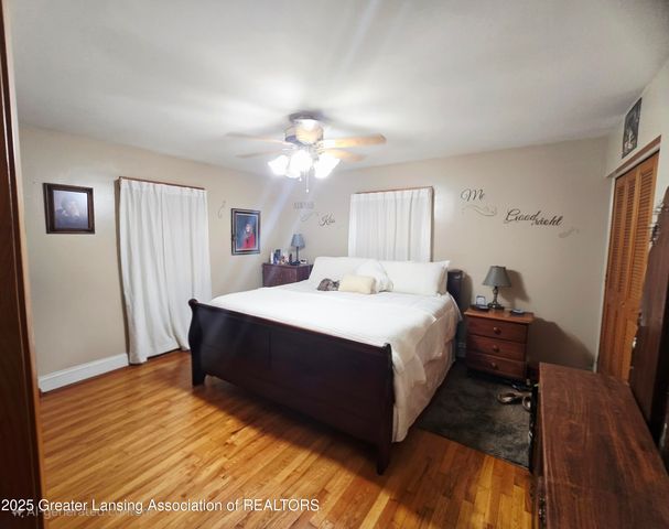 7694 N Meridian Road, Elsie, MI 48831