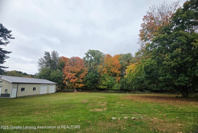7694 N Meridian Road, Elsie, MI 48831