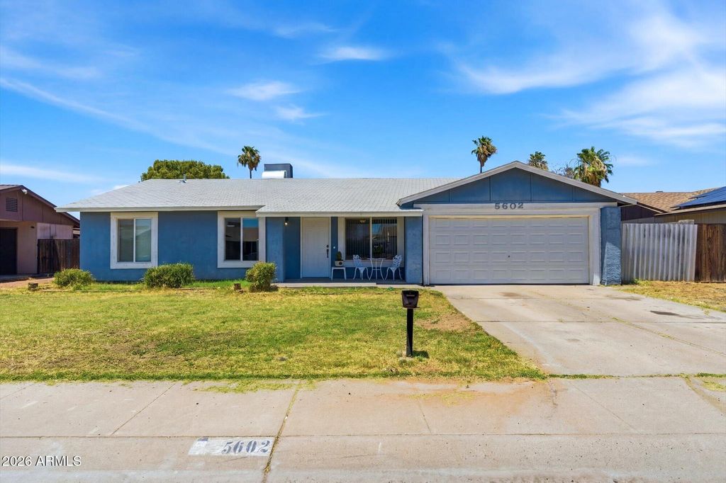 5602 W CHARLESTON Avenue, Glendale, AZ 85308 — photo 2