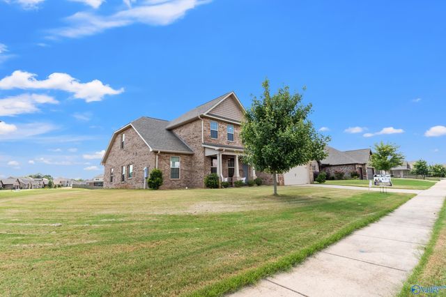 104 Cove Brook Drive, Meridianville, AL 35759