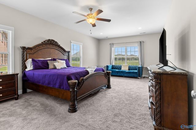 104 Cove Brook Drive, Meridianville, AL 35759