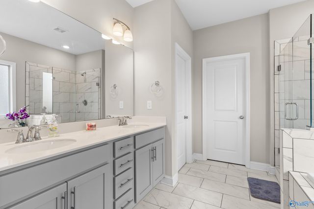 104 Cove Brook Drive, Meridianville, AL 35759