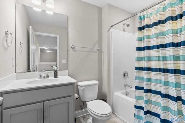 104 Cove Brook Drive, Meridianville, AL 35759