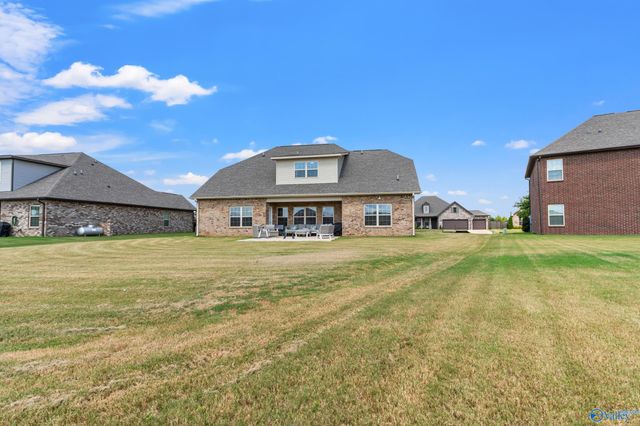 104 Cove Brook Drive, Meridianville, AL 35759