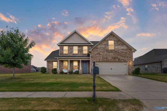 104 Cove Brook Drive, Meridianville, AL 35759