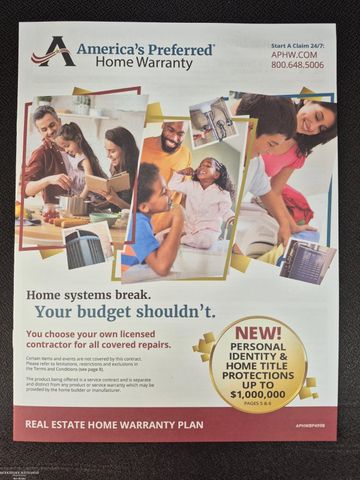 22925 Gary Lane, Saint Clair Shores, MI 48080