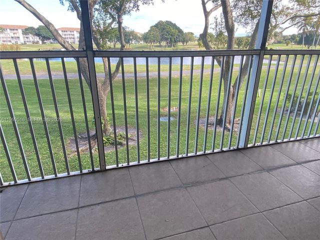 301 SW 135th Ave 209C, Pembroke Pines, FL 33027