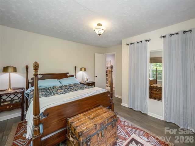 411 Patton Mountain Road, Asheville, NC 28804