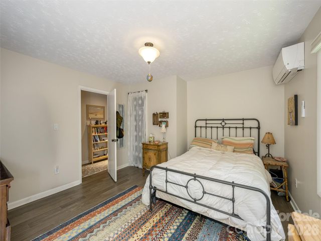 411 Patton Mountain Road, Asheville, NC 28804
