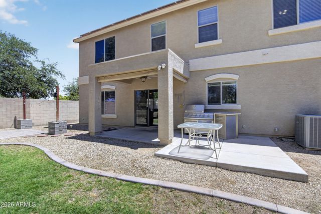 100 S 165th Drive, Goodyear, AZ 85338