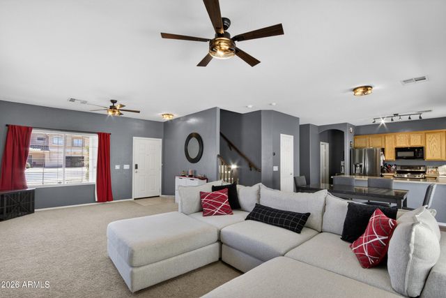 100 S 165th Drive, Goodyear, AZ 85338