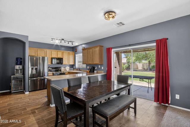 100 S 165th Drive, Goodyear, AZ 85338
