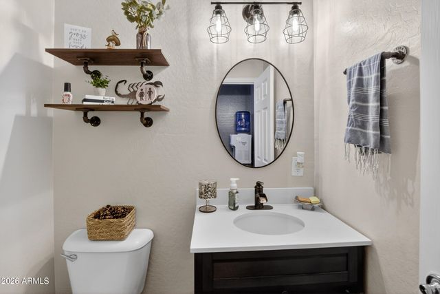 100 S 165th Drive, Goodyear, AZ 85338