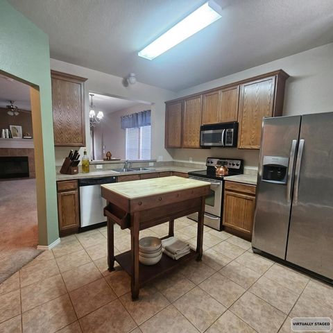 10741 Traymore Drive, Fort Worth, TX 76244