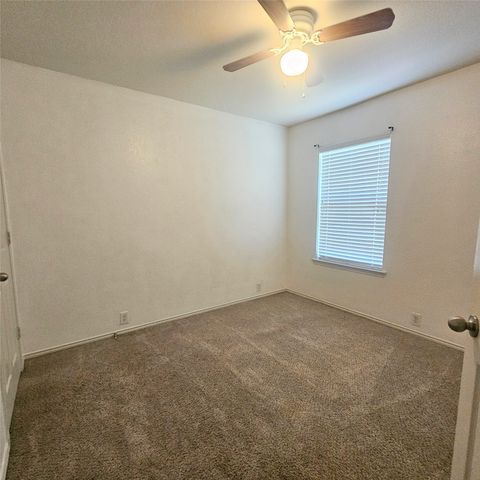 10741 Traymore Drive, Fort Worth, TX 76244