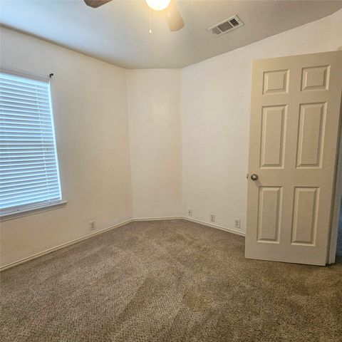 10741 Traymore Drive, Fort Worth, TX 76244