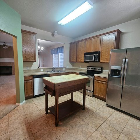 10741 Traymore Drive, Fort Worth, TX 76244