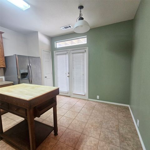 10741 Traymore Drive, Fort Worth, TX 76244