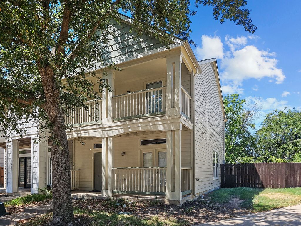 10741 Traymore Drive, Fort Worth, TX 76244
