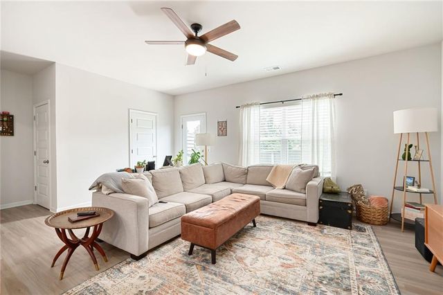 320 Crider Court, Woodstock, GA 30188