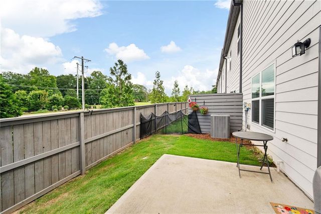 320 Crider Court, Woodstock, GA 30188