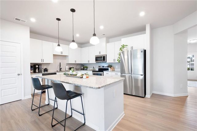 320 Crider Court, Woodstock, GA 30188