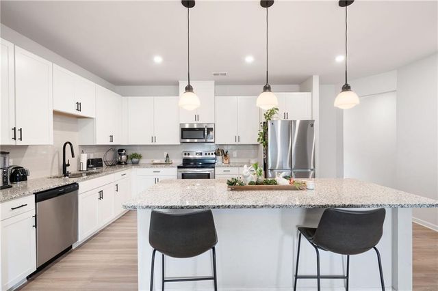 320 Crider Court, Woodstock, GA 30188