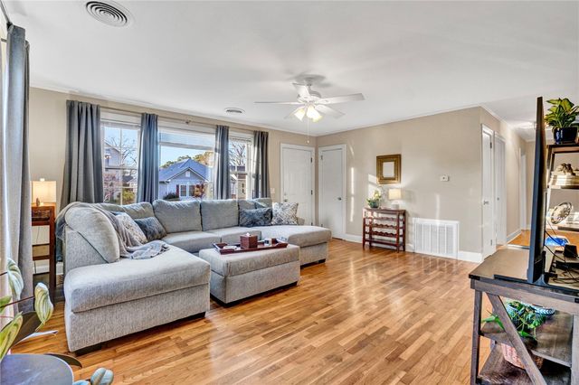 103 Gault Street, Fountain Inn, SC 29644