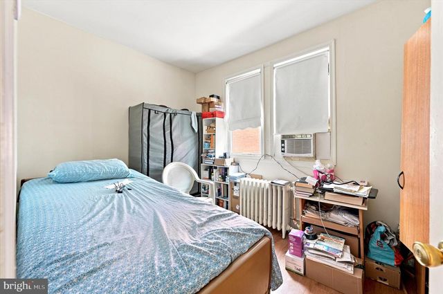 4014 E ROOSEVELT BLVD, Philadelphia, PA 19124