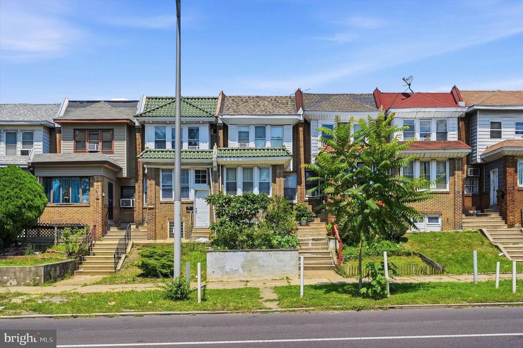 4014 E ROOSEVELT BLVD, Philadelphia, PA 19124