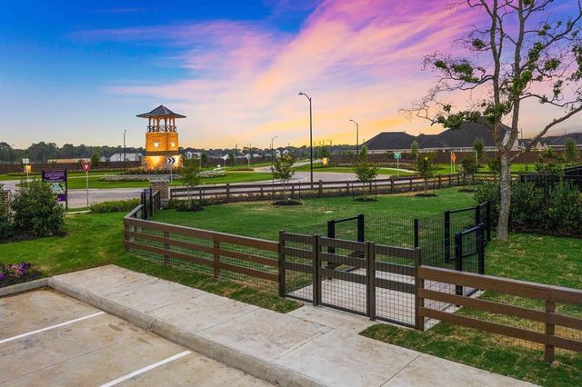 31334 Black Forest Crossing, Fulshear, TX 77441