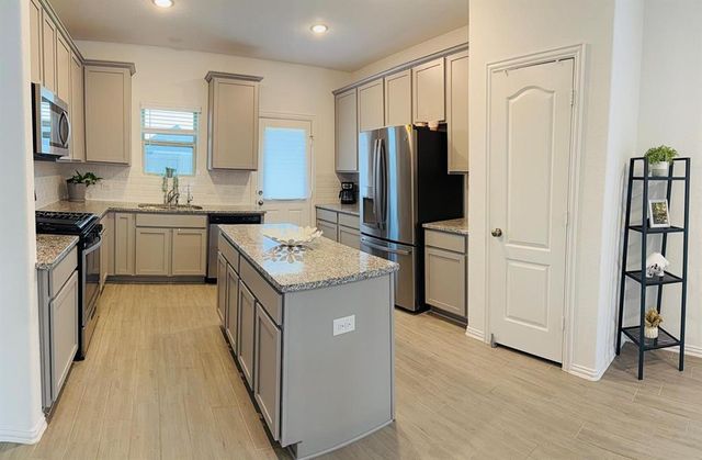 31334 Black Forest Crossing, Fulshear, TX 77441