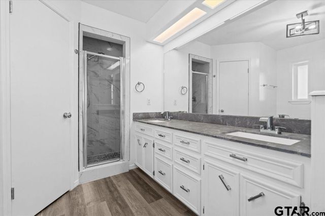 19250 Pinedale Cir, Flint, TX 75762