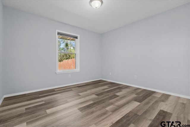 19250 Pinedale Cir, Flint, TX 75762