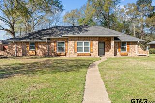 19250 Pinedale Cir, Flint, TX 75762