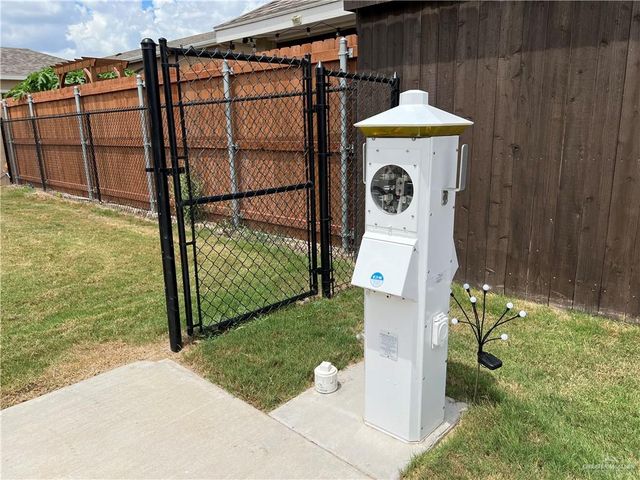 2110 Tanager Lane, Mission, TX 78574