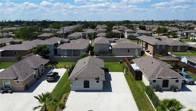 2110 Tanager Lane, Mission, TX 78574