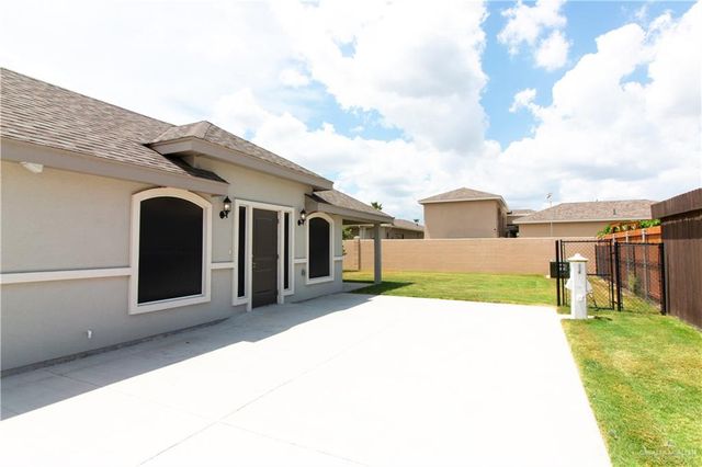 2110 Tanager Lane, Mission, TX 78574