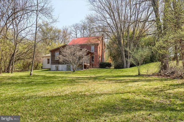 360 FRANKLIN CHURCH RD, Dillsburg, PA 17019