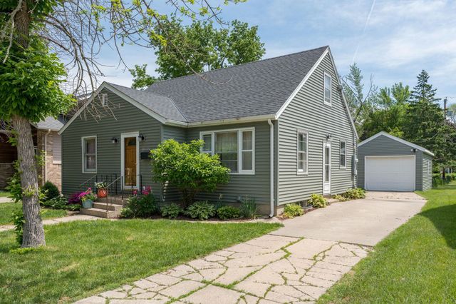121 Winkler Street, Mankato, MN 56001