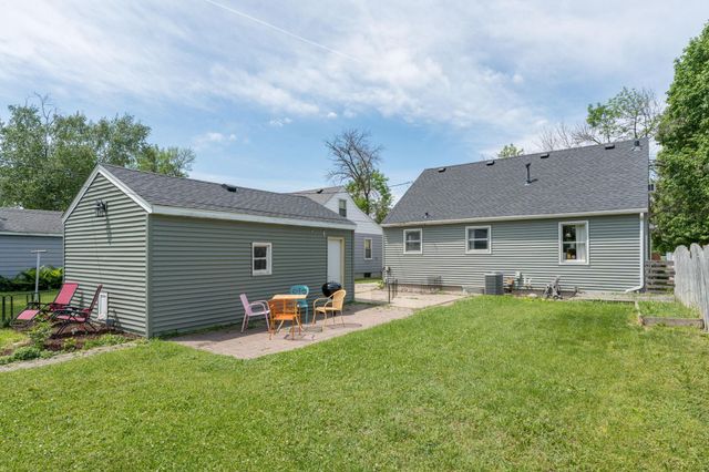121 Winkler Street, Mankato, MN 56001