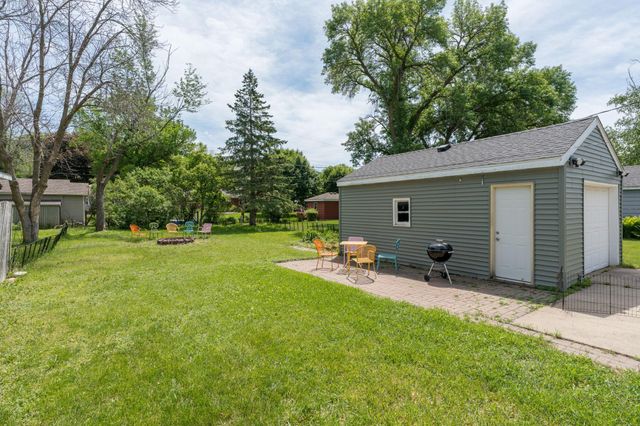 121 Winkler Street, Mankato, MN 56001