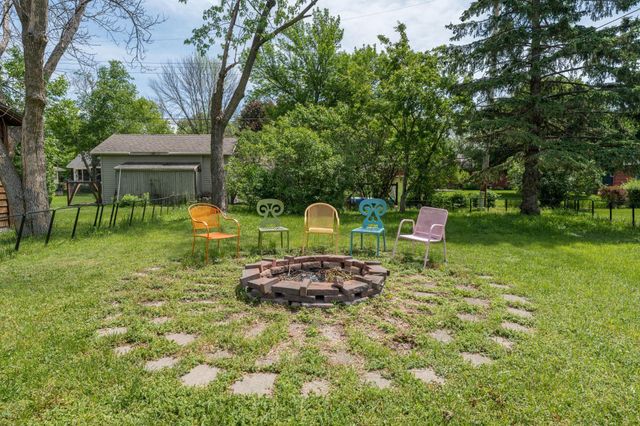 121 Winkler Street, Mankato, MN 56001